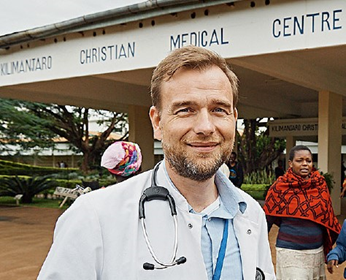 Dr. med. Oliver Henke<br><span>MSc</span>